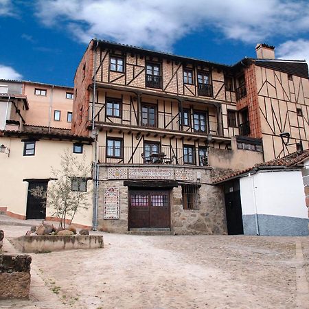 Apartamentos La Iguana Hervás Buitenkant foto