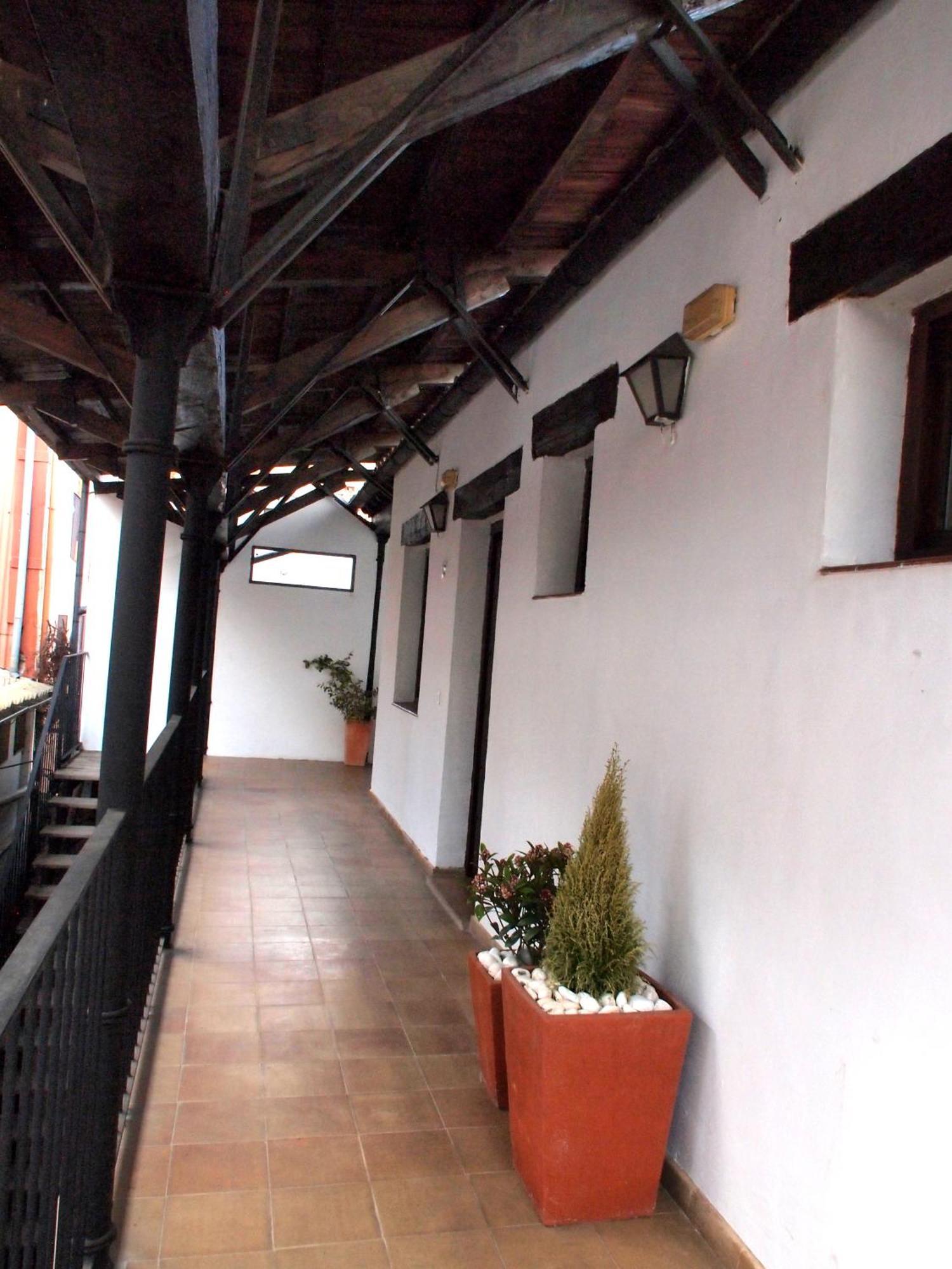 Apartamentos La Iguana Hervás Buitenkant foto