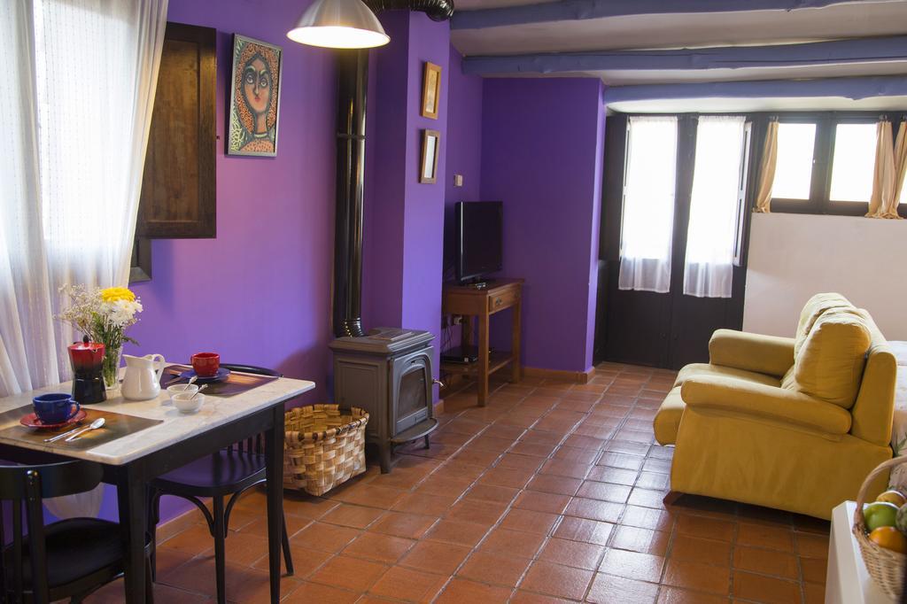Apartamentos La Iguana Hervás Buitenkant foto