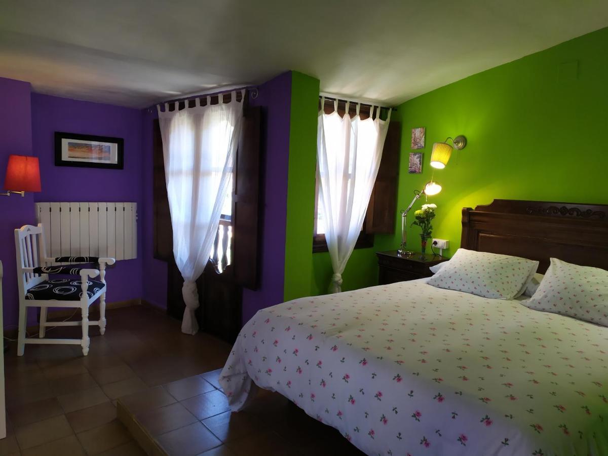 Apartamentos La Iguana Hervás Buitenkant foto